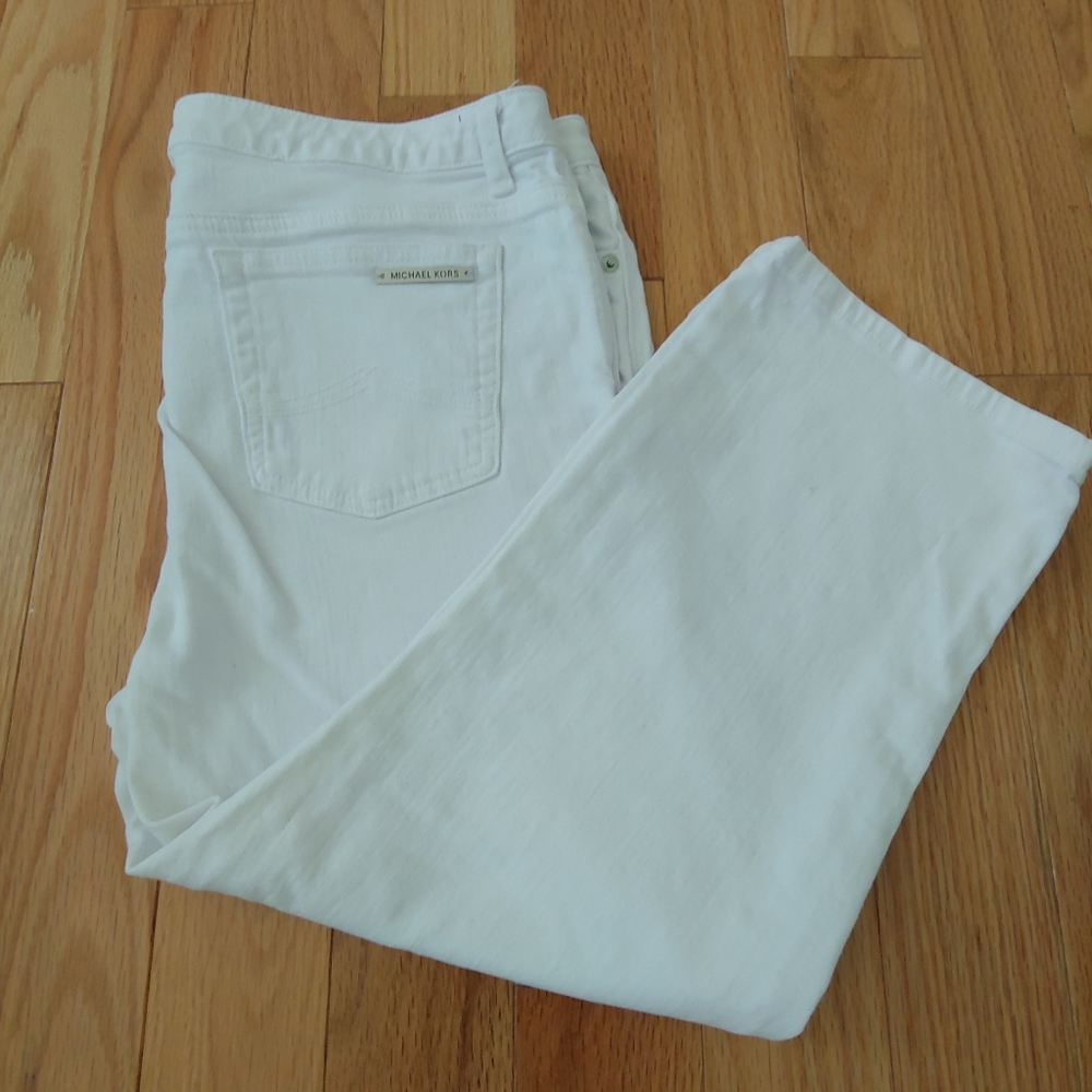 EUC Michael Kors Cropped / Capri Length White Jeans Size 14